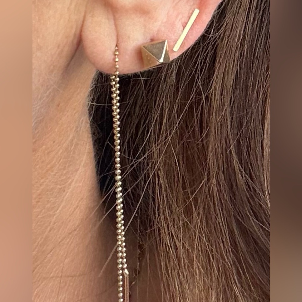 Gorgeous 14k Solid Gold Threader Earrings Minimal… - image 1